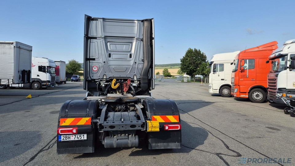 MERCEDES-BENZ ACTROS 1845 LS GIGA SPACE EURO 6 - شاحنة جرار: صور 3 MERCEDES-BENZ ACTROS 1845 LS GIGA SPACE EURO 6 - شاحنة جرار: صور 3