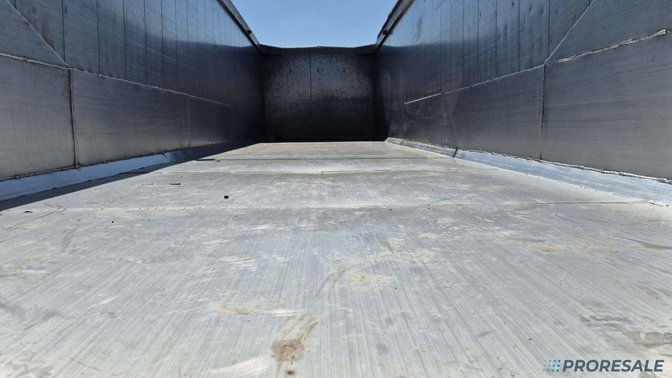 SCHWARZMÜLLER KIS 3/E - sklápěč 50 m3 - Fe / Al - قلابة نصف مقطورة: صور 4 SCHWARZMÜLLER KIS 3/E - sklápěč 50 m3 - Fe / Al - قلابة نصف مقطورة: صور 4