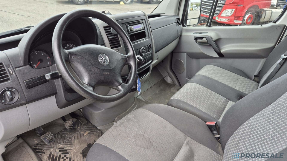 VOLKSWAGEN CRAFTER 2,0 TDi 100 kW skříňový - الشاحنات الصغيرة صندوق مغلق: صور 5 VOLKSWAGEN CRAFTER 2,0 TDi 100 kW skříňový - الشاحنات الصغيرة صندوق مغلق: صور 5