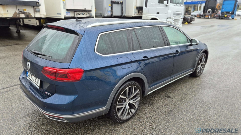 VOLKSWAGEN PASSAT Alltrack 2.0 BiTDI 4motion 2,0 TDi 176 kW - سيارة: صور 4 VOLKSWAGEN PASSAT Alltrack 2.0 BiTDI 4motion 2,0 TDi 176 kW - سيارة: صور 4