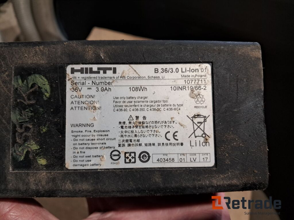 2 stk Hilti Batterier 36 volt - معدات البناء: صور 3 2 stk Hilti Batterier 36 volt - معدات البناء: صور 3