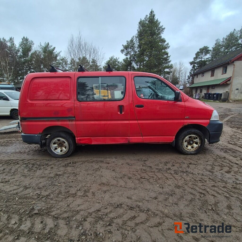 2007mod.TOYOTA HIACE 4WD - سيارة: صور 5 2007mod.TOYOTA HIACE 4WD - سيارة: صور 5