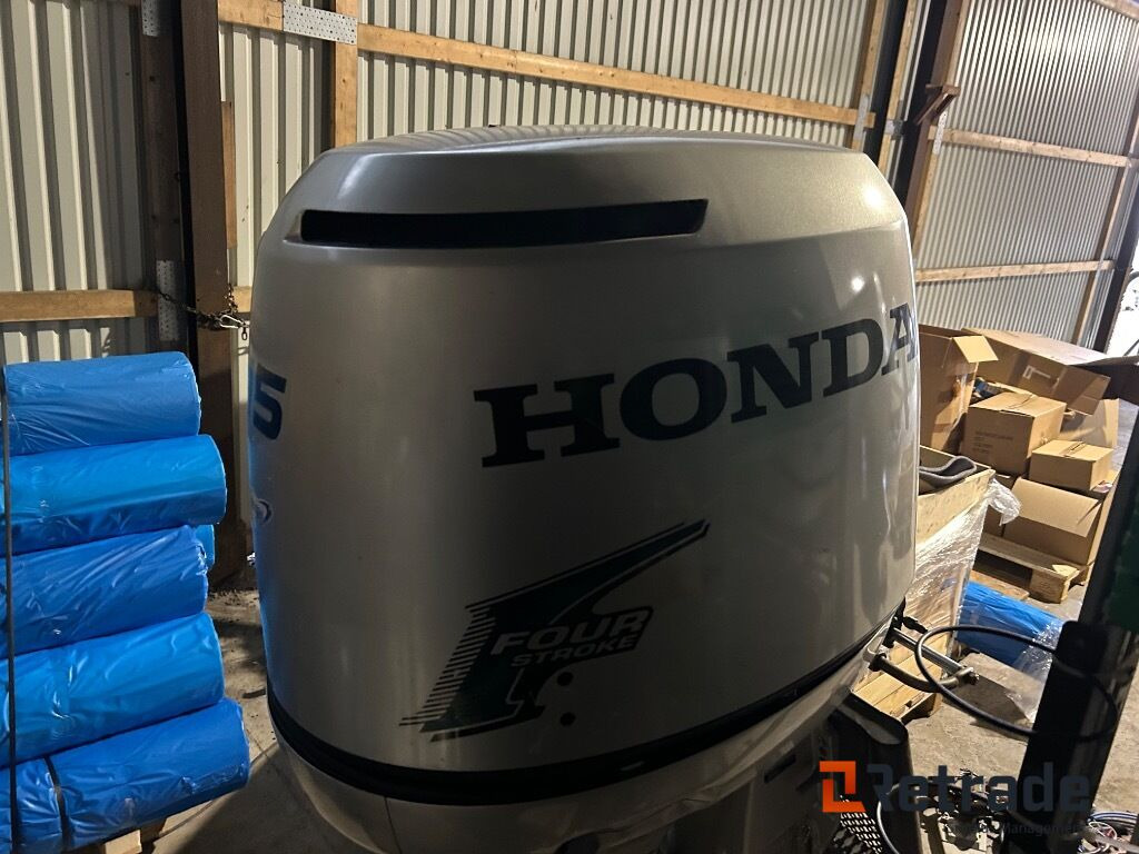 2010 Båt motor Honda 115 hk Four Stroke - أخرى: صور 2 2010 Båt motor Honda 115 hk Four Stroke - أخرى: صور 2