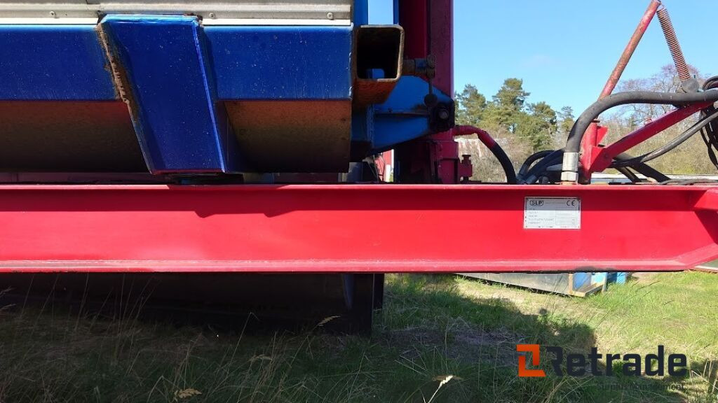 Asfaltstrailer SLP 3 axlad - آلات البناء: صور 4 Asfaltstrailer SLP 3 axlad - آلات البناء: صور 4