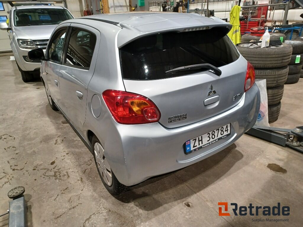 Bil Mitsubishi Space Star - سيارة: صور 3 Bil Mitsubishi Space Star - سيارة: صور 3