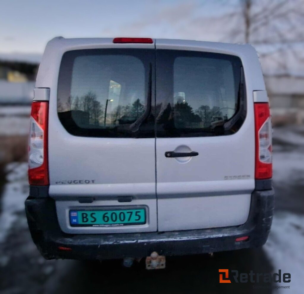 En pen Peugeot Expert 2009-modell - سيارة: صور 4 En pen Peugeot Expert 2009-modell - سيارة: صور 4