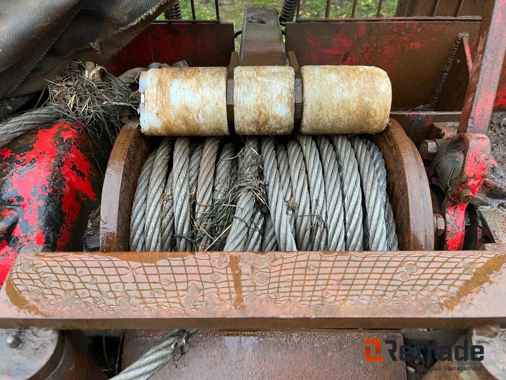 Forskelligt udstyr Kraftig skovspil Hydraulik - وینچ: صور 5 Forskelligt udstyr Kraftig skovspil Hydraulik - وینچ: صور 5