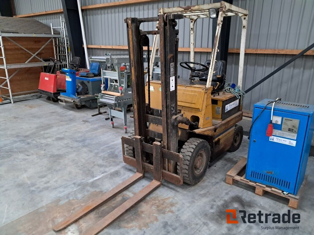 Gaffeltruck TCM FB 15 H4 - معدات صناعية: صور 1 Gaffeltruck TCM FB 15 H4 - معدات صناعية: صور 1