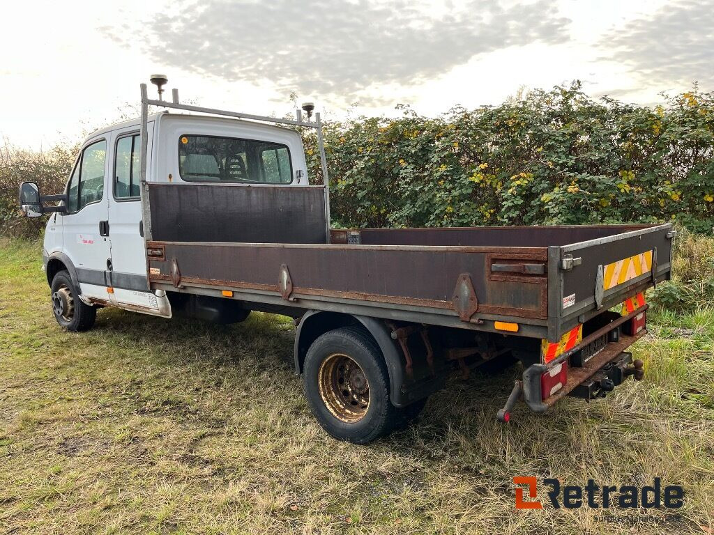 IVECO 65 Dobbelt kabine lastvogn. - الشاحنات الصغيرة المسطحة, الشاحنات الصغيرة كابينة مزدوجة: صور 4 IVECO 65 Dobbelt kabine lastvogn. - الشاحنات الصغيرة المسطحة, الشاحنات الصغيرة كابينة مزدوجة: صور 4