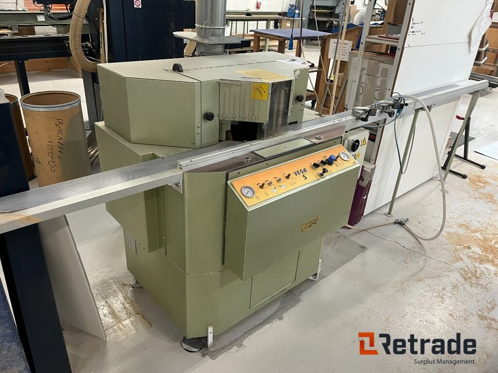 Industrimaskiner VEGA S Dobbelt gerings sav - معدات صناعية: صور 3 Industrimaskiner VEGA S Dobbelt gerings sav - معدات صناعية: صور 3