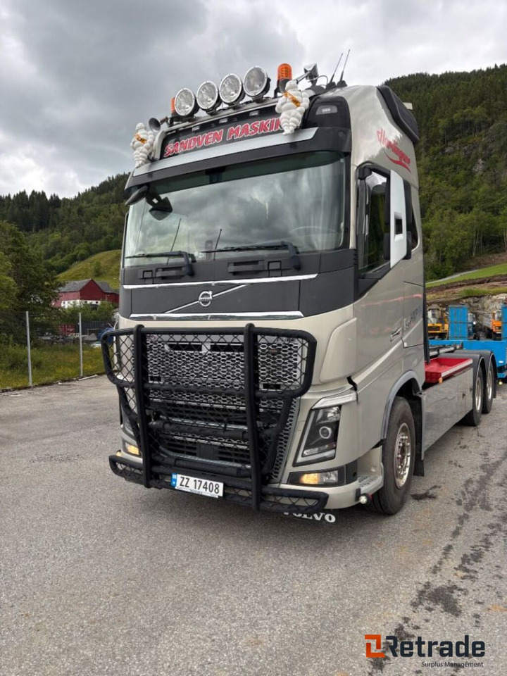 Lastebil VOLVO FH 16 750 - شاحنة ذات الخطاف: صور 1 Lastebil VOLVO FH 16 750 - شاحنة ذات الخطاف: صور 1