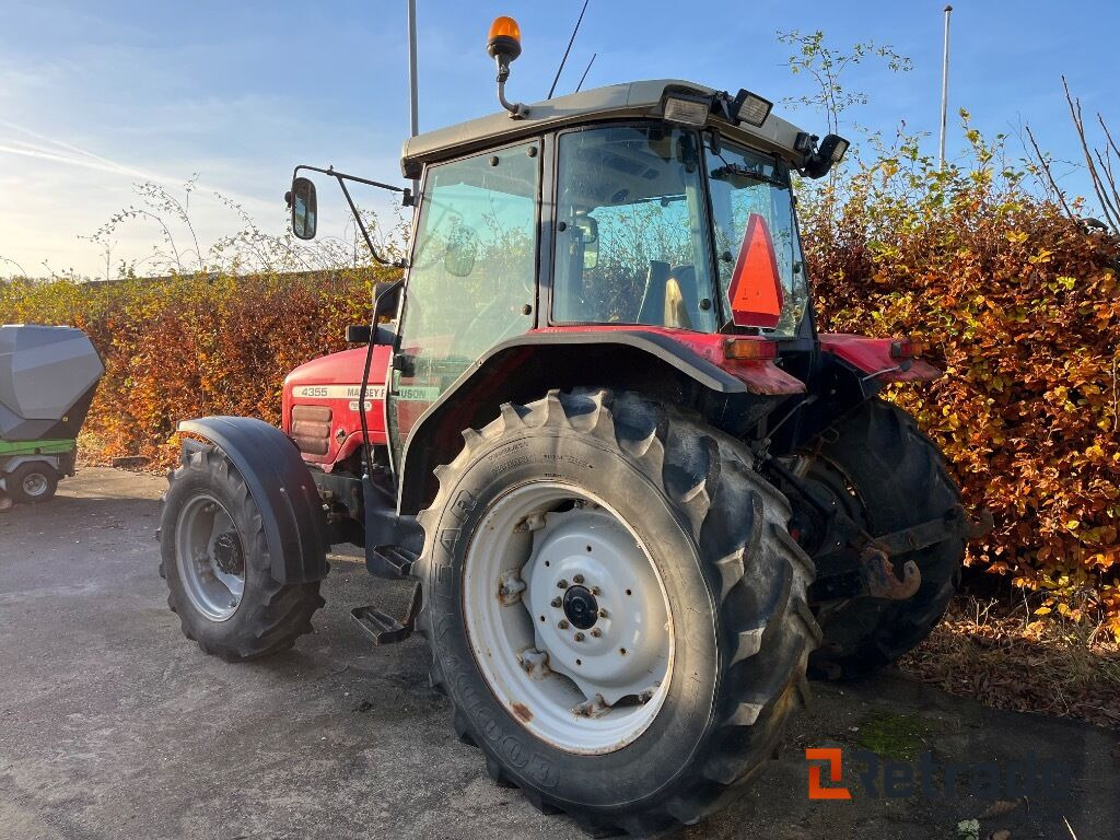 MASSEY FERGUSON MF 4355 4WD med HEVA frontlift. - جرار: صور 4 MASSEY FERGUSON MF 4355 4WD med HEVA frontlift. - جرار: صور 4