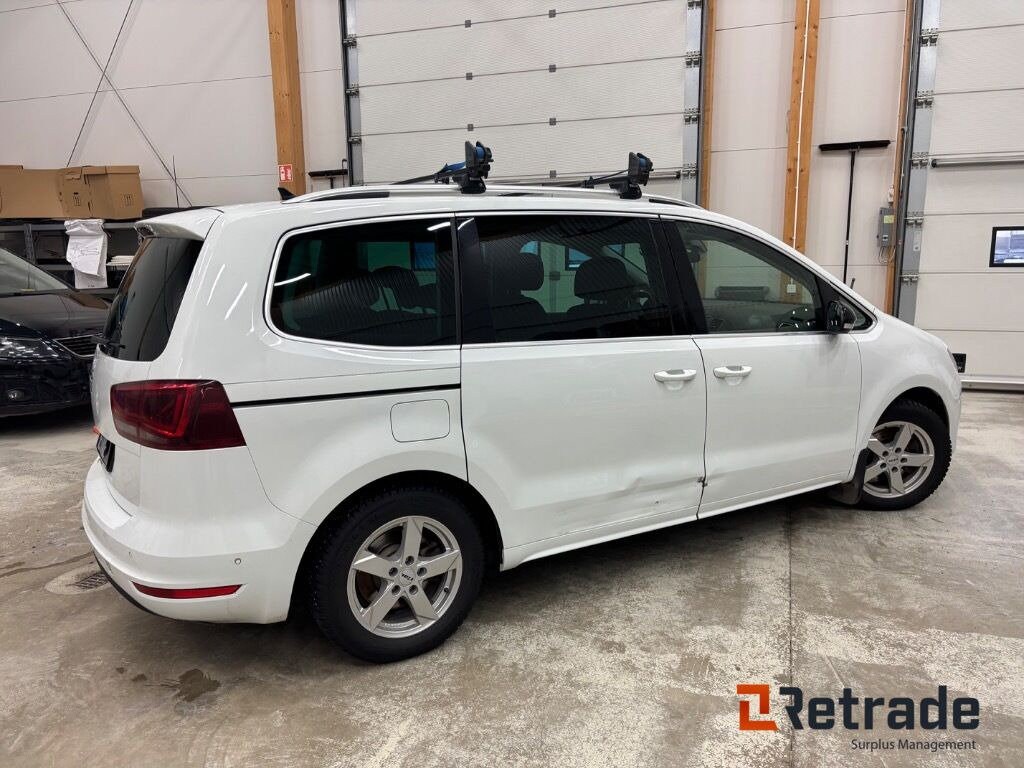 Minibuss Seat Alhambra 2.0 TDI 4Drive DSG FR-line - سيارة: صور 4 Minibuss Seat Alhambra 2.0 TDI 4Drive DSG FR-line - سيارة: صور 4