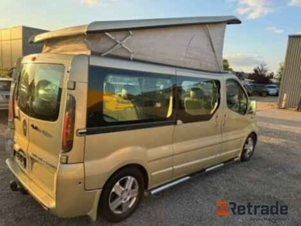 Opel Vivaro Camper CDTI Combi lang. - سيارة: صور 4 Opel Vivaro Camper CDTI Combi lang. - سيارة: صور 4