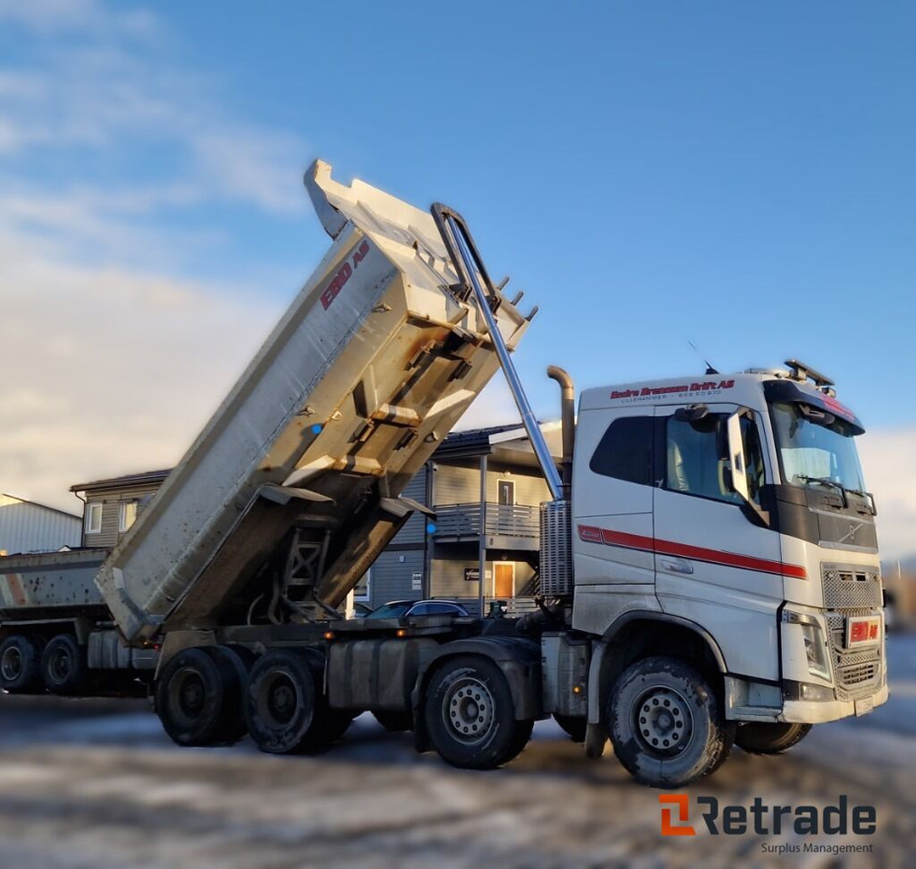Robust og klar tippbil – Volvo FH16 650 8x4 med tipp og hengeropplegg - قلابات: صور 3 Robust og klar tippbil – Volvo FH16 650 8x4 med tipp og hengeropplegg - قلابات: صور 3
