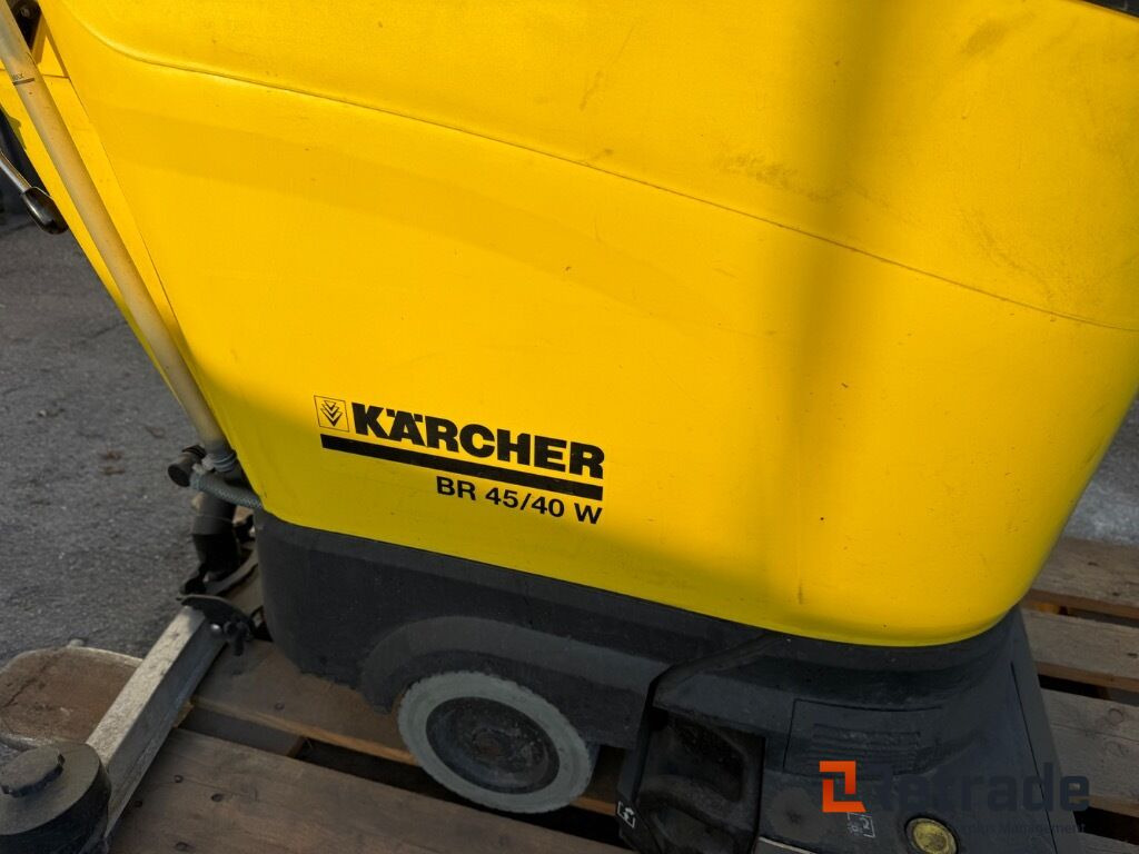 Skurmaskin Kärcher BR 45/40 W - ماكينة فرك وتجفيف: صور 4 Skurmaskin Kärcher BR 45/40 W - ماكينة فرك وتجفيف: صور 4