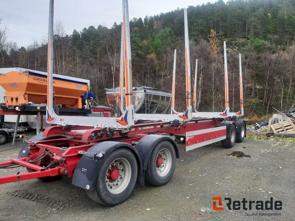 Tømmerhenger HØGLUND - مقطورة اخشاب: صور 1 Tømmerhenger HØGLUND - مقطورة اخشاب: صور 1