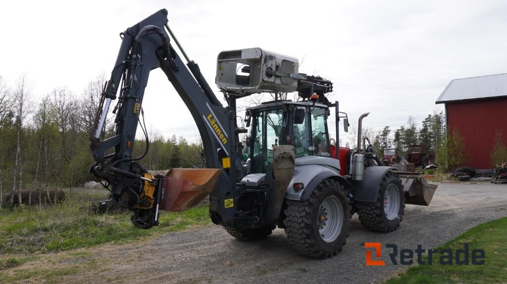 Traktorgrävare Lännen 8800 K Loggoslift - حفار متعدد الاستخدام: صور 4 Traktorgrävare Lännen 8800 K Loggoslift - حفار متعدد الاستخدام: صور 4