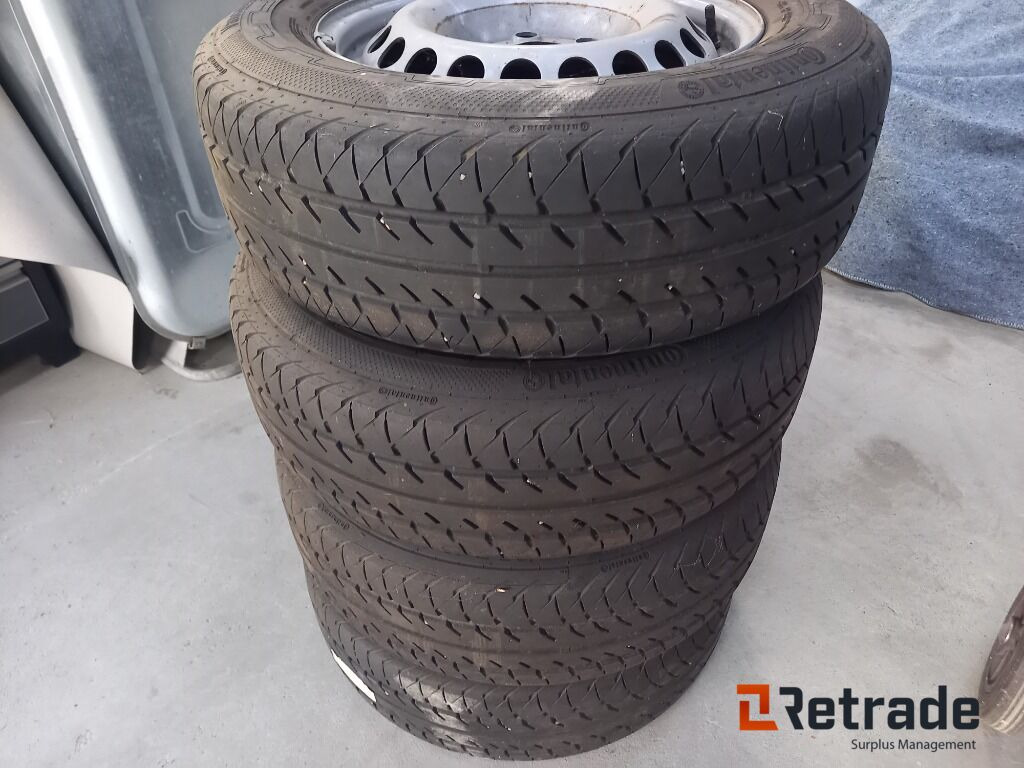 VW Transporter, dæk på fælge - عجلات - شاحنة: صور 2 VW Transporter, dæk på fælge - عجلات - شاحنة: صور 2