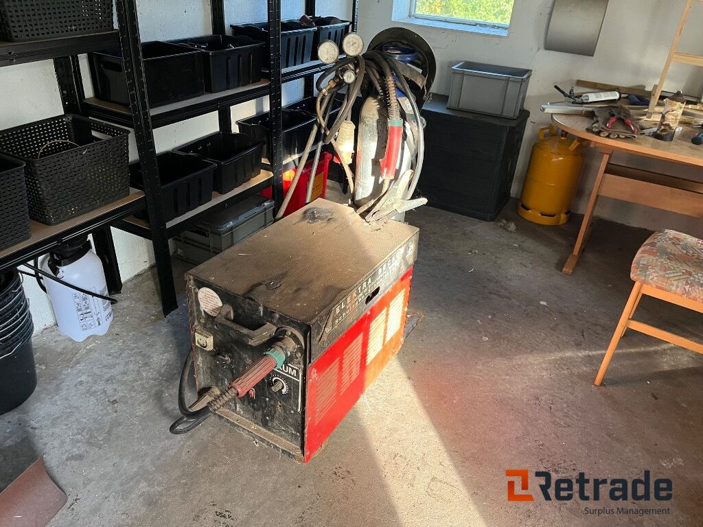 Værkstedsudstyr Elektra Becku CO2 Svejser Co2 svejser/med flaske - معدات صناعية: صور 2 Værkstedsudstyr Elektra Becku CO2 Svejser Co2 svejser/med flaske - معدات صناعية: صور 2