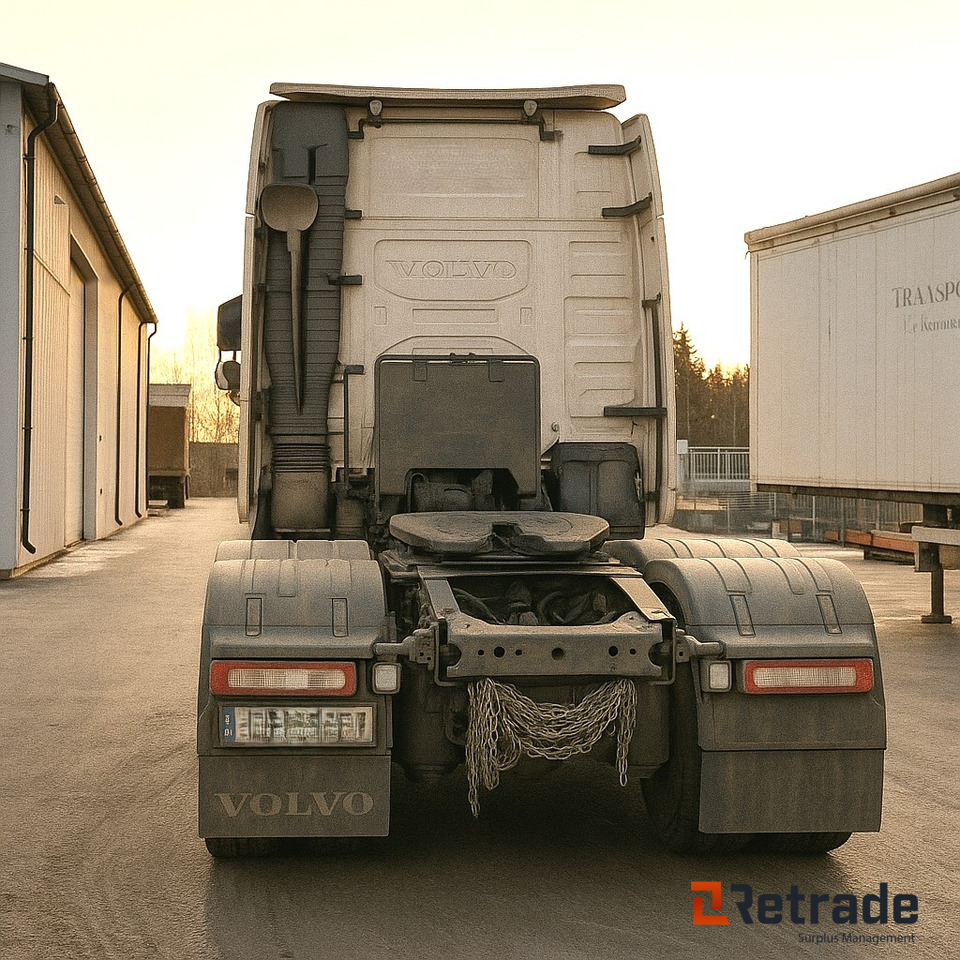 Volvo FH16 GlobeGlobetrotter trekkvogn – 2016-modell - شاحنة جرار: صور 5 Volvo FH16 GlobeGlobetrotter trekkvogn – 2016-modell - شاحنة جرار: صور 5