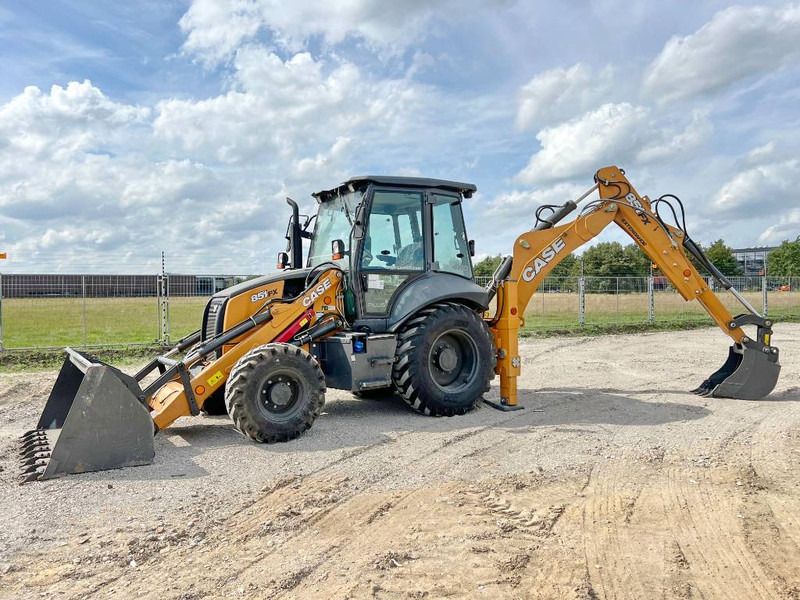 Case 851FX Plus 4WD - New / Unused / Telescopic - حفار متعدد الاستخدام: صور 1 Case 851FX Plus 4WD - New / Unused / Telescopic - حفار متعدد الاستخدام: صور 1