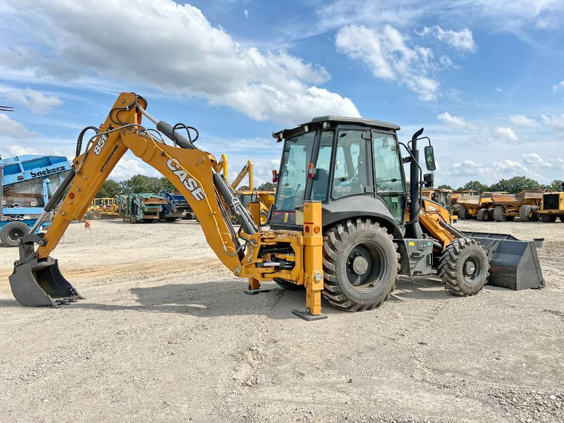 Case 851FX Plus 4WD - New / Unused / Telescopic - حفار متعدد الاستخدام: صور 3 Case 851FX Plus 4WD - New / Unused / Telescopic - حفار متعدد الاستخدام: صور 3