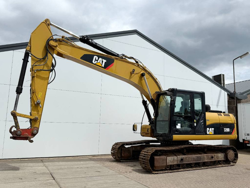 Cat 320DL - Hammer Lines / Quick Coupler - حفارات زحافة: صور 2 Cat 320DL - Hammer Lines / Quick Coupler - حفارات زحافة: صور 2