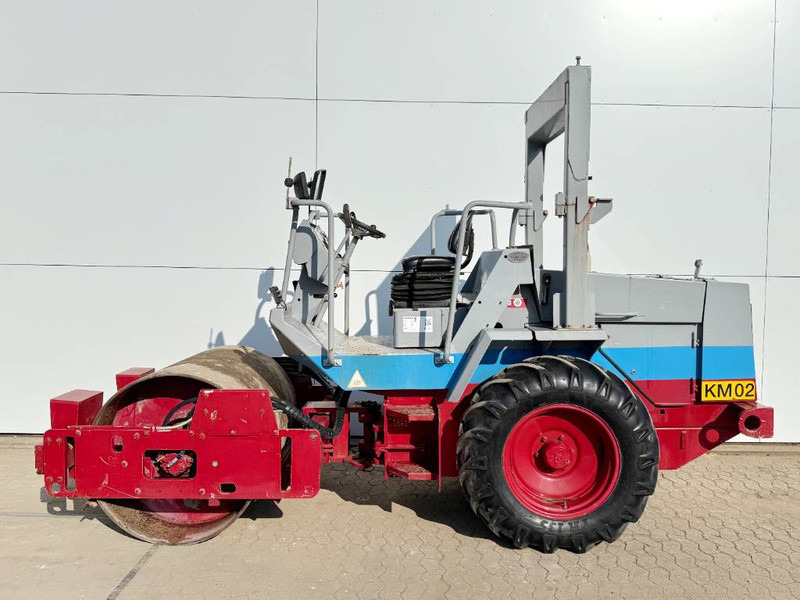 Hamm 2220D - Dutch Machine / Only 4342 Hours! - مدحلة: صور 1 Hamm 2220D - Dutch Machine / Only 4342 Hours! - مدحلة: صور 1