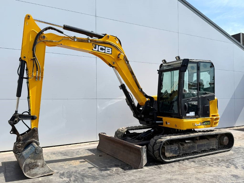 JCB 86C-1 - Hammer Lines / Quick Coupler - حفارة مصغرة: صور 2 JCB 86C-1 - Hammer Lines / Quick Coupler - حفارة مصغرة: صور 2