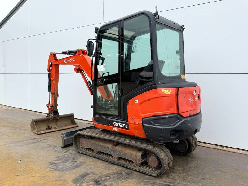 Kubota KX027-4 - Hammer Lines / Quick Coupler - حفارة مصغرة: صور 3 Kubota KX027-4 - Hammer Lines / Quick Coupler - حفارة مصغرة: صور 3