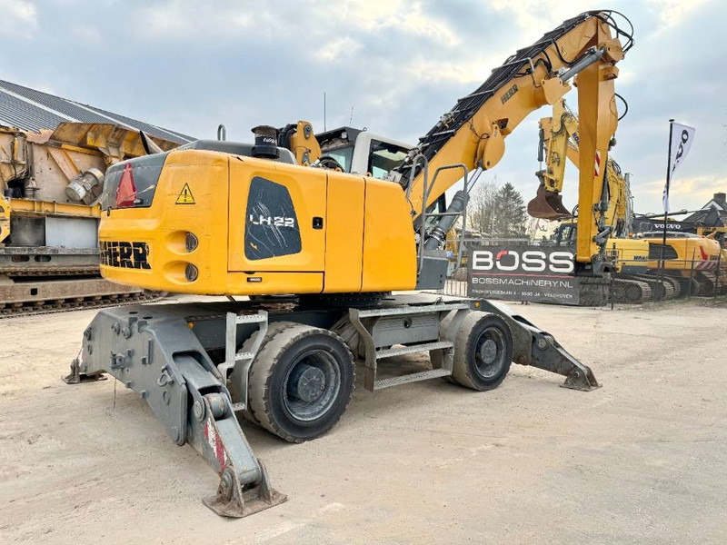Liebherr LH22 M Litronic Excellent Working Condition / CE - حفارة النقل والشحن: صور 4 Liebherr LH22 M Litronic Excellent Working Condition / CE - حفارة النقل والشحن: صور 4