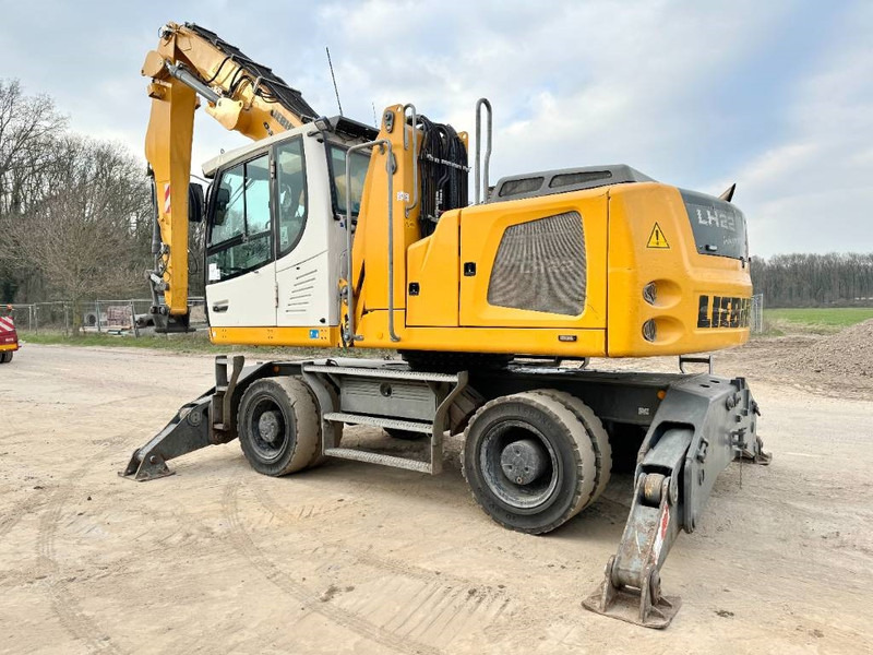 Liebherr LH22 M Litronic Excellent Working Condition / CE - حفارة النقل والشحن: صور 2 Liebherr LH22 M Litronic Excellent Working Condition / CE - حفارة النقل والشحن: صور 2