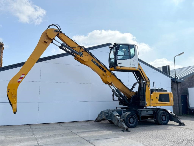 Liebherr LH30 M Litronic - German Machine / Auto Greasing - حفارة النقل والشحن: صور 1 Liebherr LH30 M Litronic - German Machine / Auto Greasing - حفارة النقل والشحن: صور 1