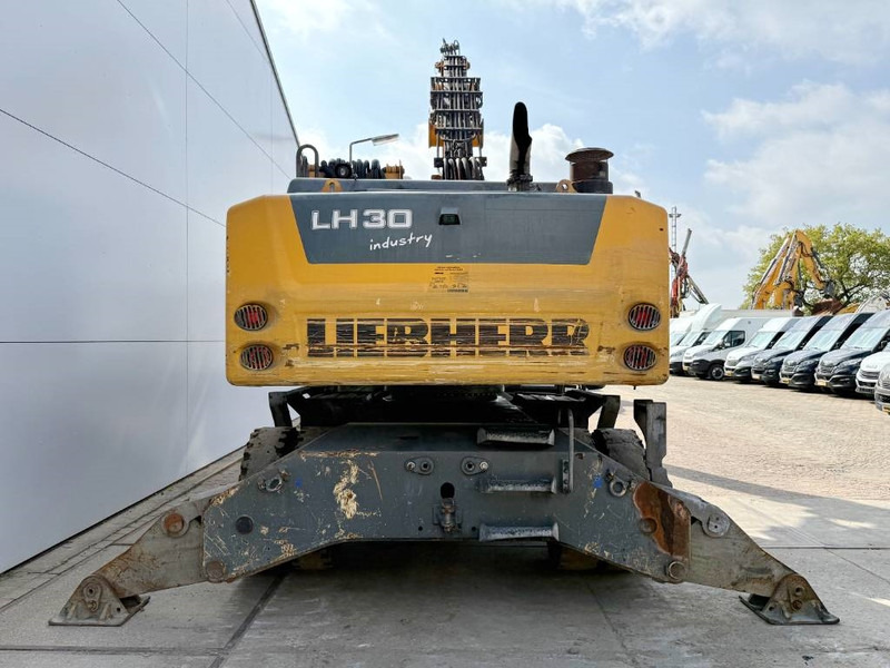 Liebherr LH30 M Litronic - German Machine / Auto Greasing - حفارة النقل والشحن: صور 3 Liebherr LH30 M Litronic - German Machine / Auto Greasing - حفارة النقل والشحن: صور 3
