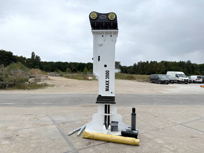 Maxx 3500 hammer / 40-60 Ton / Hydraulic Breaker / - مطرقة هيدروليكية - آلات البناء: صور 1 Maxx 3500 hammer / 40-60 Ton / Hydraulic Breaker / - مطرقة هيدروليكية - آلات البناء: صور 1