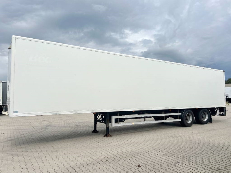 Pacton THD.230 - 2 Axles / Taillift - بصندوق مغلق نصف مقطورة: صور 1 Pacton THD.230 - 2 Axles / Taillift - بصندوق مغلق نصف مقطورة: صور 1