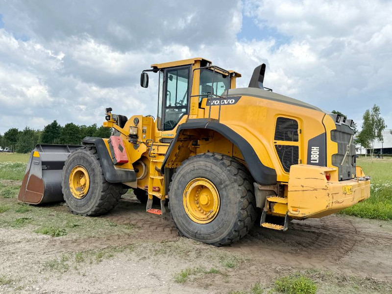 Volvo L180H - German Machine / 3rd Func / Auto Greasing - اللودر بعجل: صور 3 Volvo L180H - German Machine / 3rd Func / Auto Greasing - اللودر بعجل: صور 3
