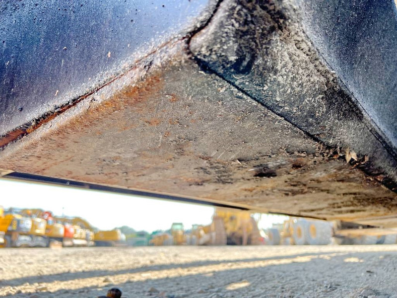 العامل بالقار Volvo P7820C - 6 Meter Paving Width / Topcon GPS System: صور 17