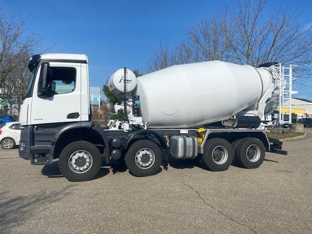 Mercedes Arocs 4145 - شاحنة خلاطة خرسانة: صور 1 Mercedes Arocs 4145 - شاحنة خلاطة خرسانة: صور 1