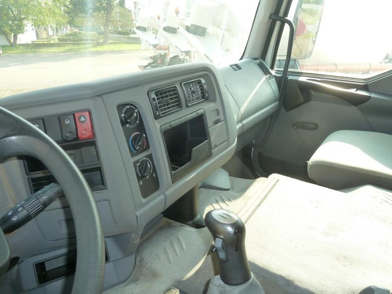 Renault Kerax 420 DCI - قلابات: صور 4 Renault Kerax 420 DCI - قلابات: صور 4