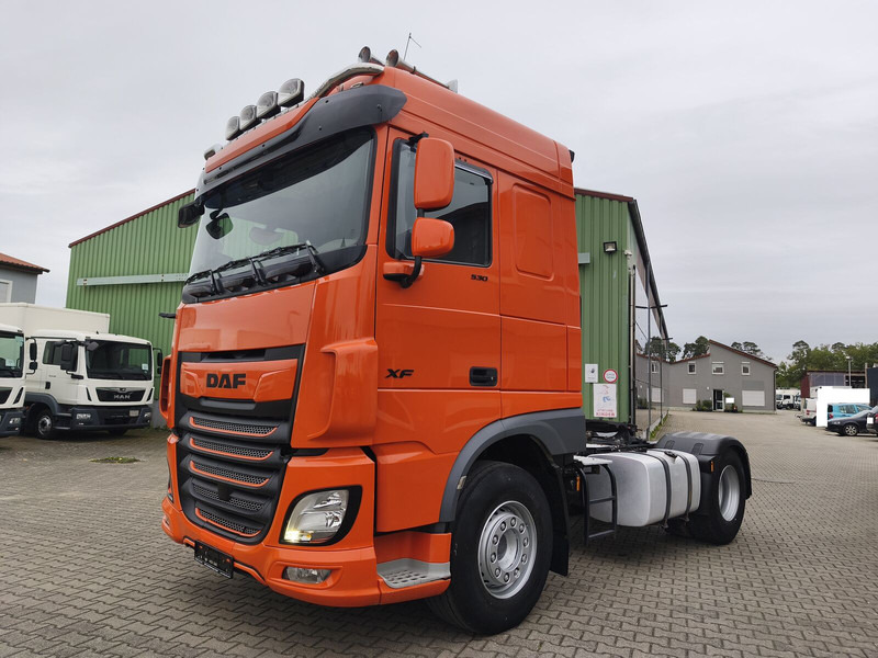 DAF XF 530 FT Retarder - شاحنة جرار: صور 1 DAF XF 530 FT Retarder - شاحنة جرار: صور 1
