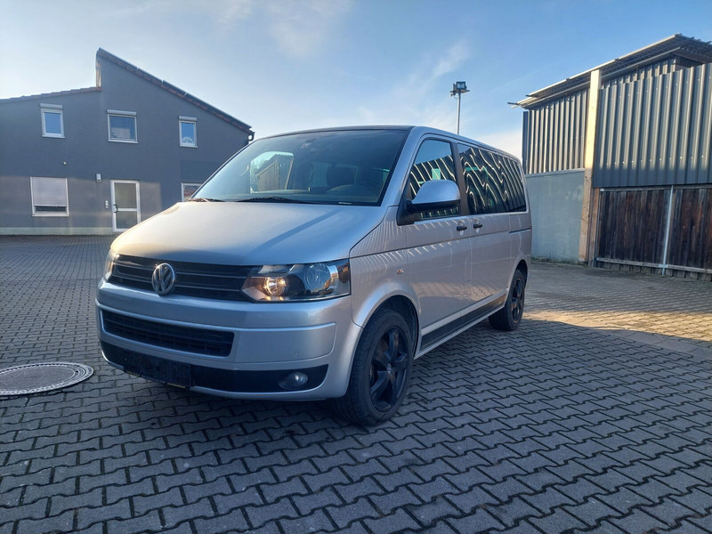 Volkswagen Transporter Multivan AHK Doppelklima Tisch Leder 7-Sitzer - حافلة صغيرة, ميكروباص: صور 1 Volkswagen Transporter Multivan AHK Doppelklima Tisch Leder 7-Sitzer - حافلة صغيرة, ميكروباص: صور 1