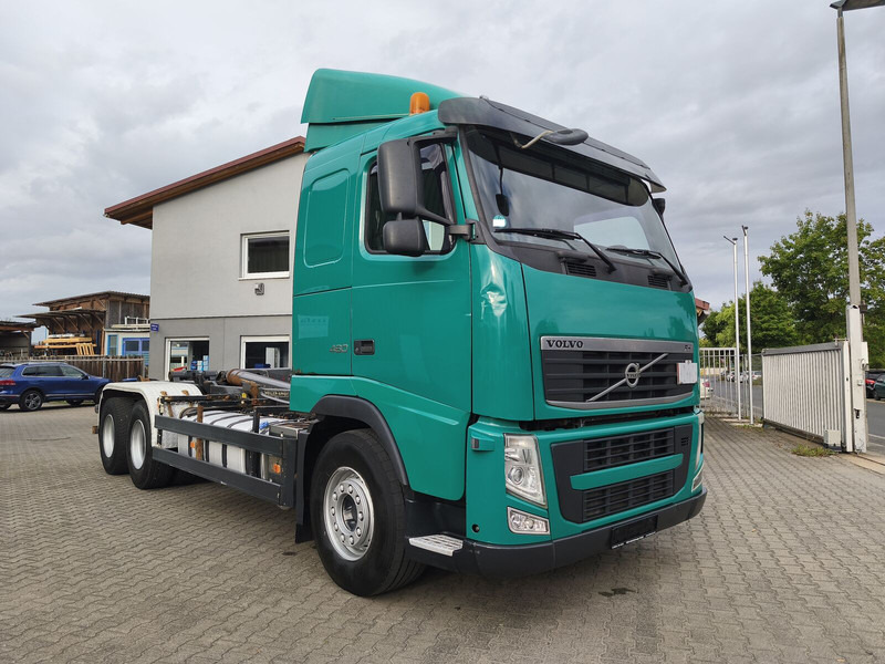 Volvo FH460 Meiller Abrollkipper 6x4 Euro 5 AHK (8) - شاحنة ذات الخطاف: صور 4 Volvo FH460 Meiller Abrollkipper 6x4 Euro 5 AHK (8) - شاحنة ذات الخطاف: صور 4