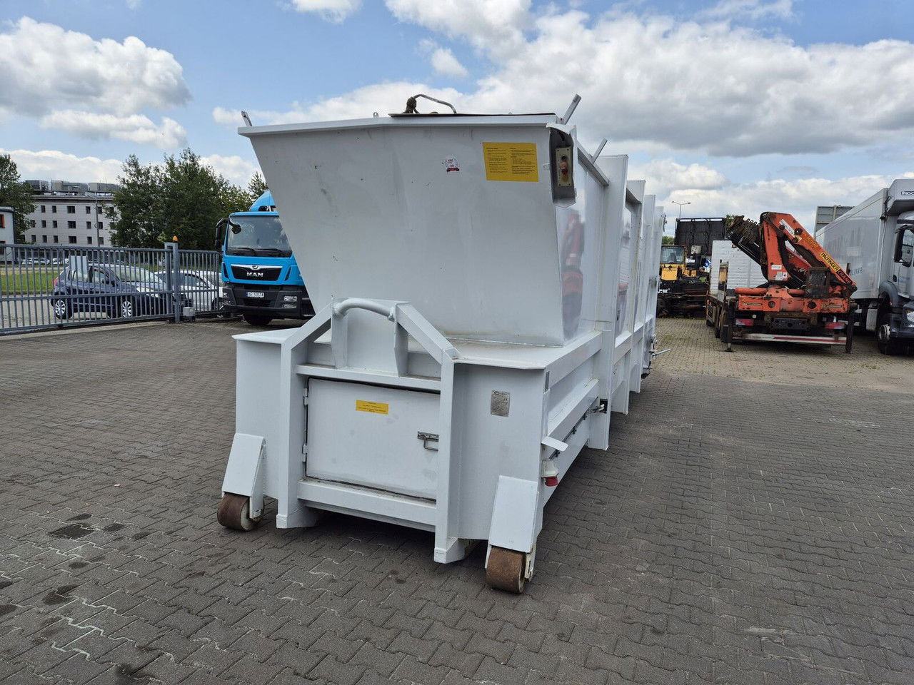 Compact K 1812/20 Compoman K 1812/20 - شاحنة قمامة - جسم السيارة: صور 2 Compact K 1812/20 Compoman K 1812/20 - شاحنة قمامة - جسم السيارة: صور 2