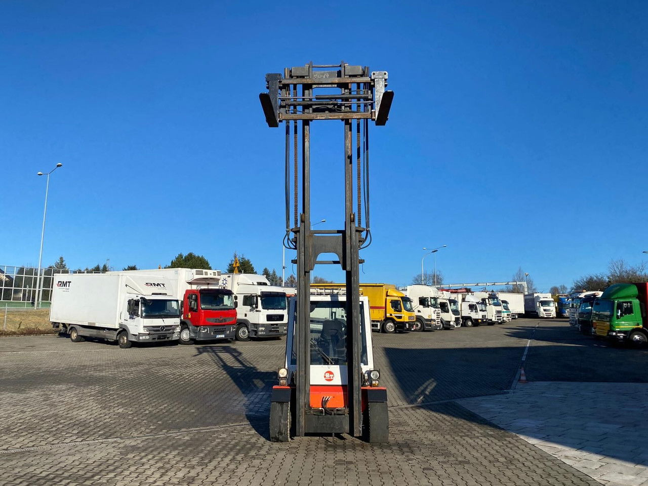 Dantruck 6009 - 6T - 1 Owner - Fresh - Duplex 6009 - 6T - 1 Owner - Fresh - Dupl - رافعة شوكية: صور 4 Dantruck 6009 - 6T - 1 Owner - Fresh - Duplex 6009 - 6T - 1 Owner - Fresh - Dupl - رافعة شوكية: صور 4