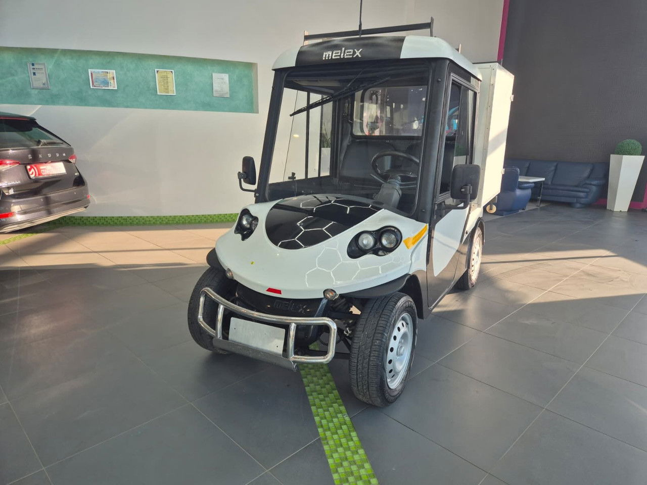 Diversen 381 Cargo / 1 Owner / Works Great Melex 381 Cargo / 1 Owner / Works Great - عربة جولف: صور 2 Diversen 381 Cargo / 1 Owner / Works Great Melex 381 Cargo / 1 Owner / Works Great - عربة جولف: صور 2