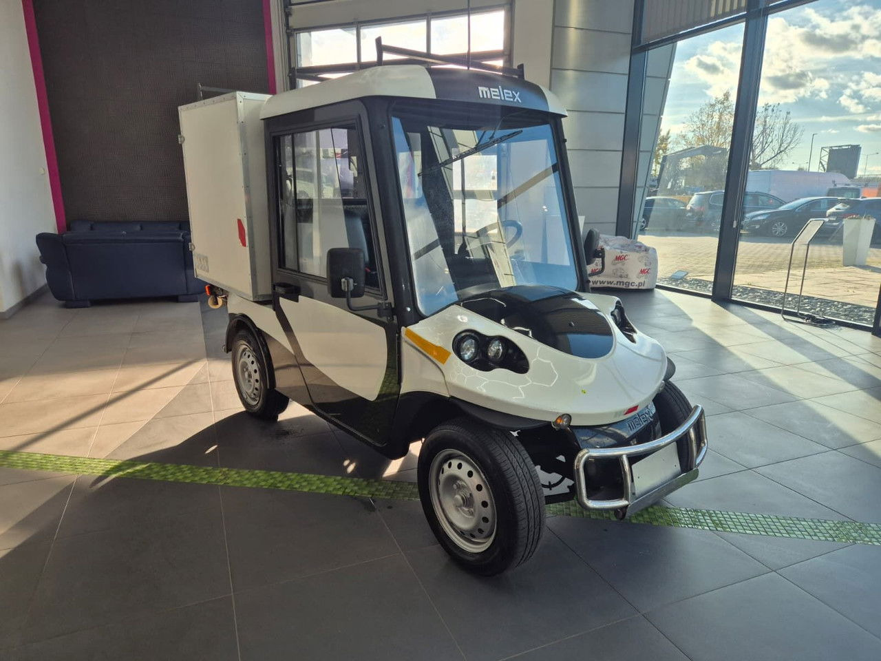 Diversen 381 Cargo / 1 Owner / Works Great Melex 381 Cargo / 1 Owner / Works Great - عربة جولف: صور 4 Diversen 381 Cargo / 1 Owner / Works Great Melex 381 Cargo / 1 Owner / Works Great - عربة جولف: صور 4