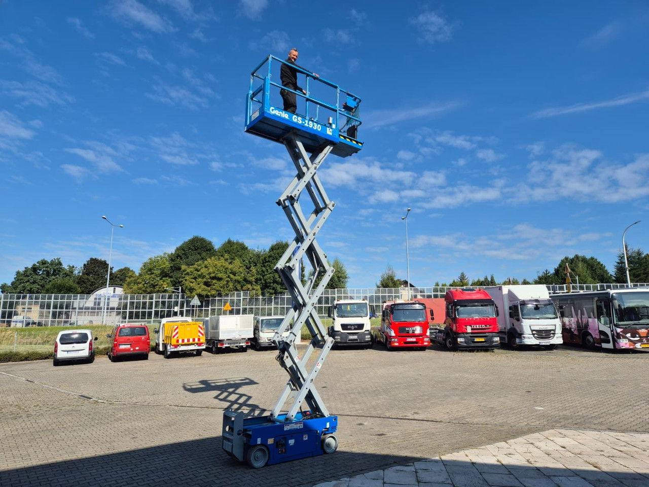 Genie GS1930 / 4X4 / 1 Owner / Serviced - رافعات مقصية: صور 2 Genie GS1930 / 4X4 / 1 Owner / Serviced - رافعات مقصية: صور 2
