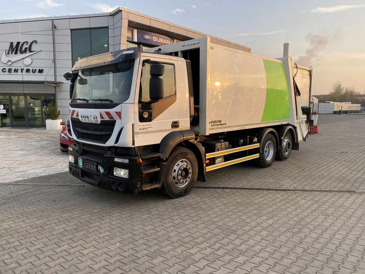 IVECO Stralis 330 EEV / NO Rust / Works Great / 1 Owner - شاحنة القمامة: صور 1 IVECO Stralis 330 EEV / NO Rust / Works Great / 1 Owner - شاحنة القمامة: صور 1
